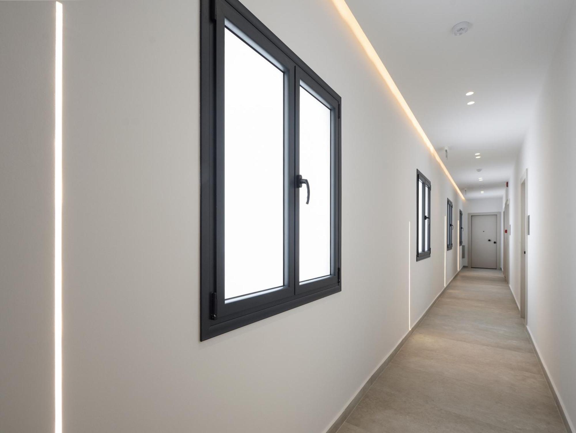 Loena Luxury Suites Thessaloniki Exterior photo