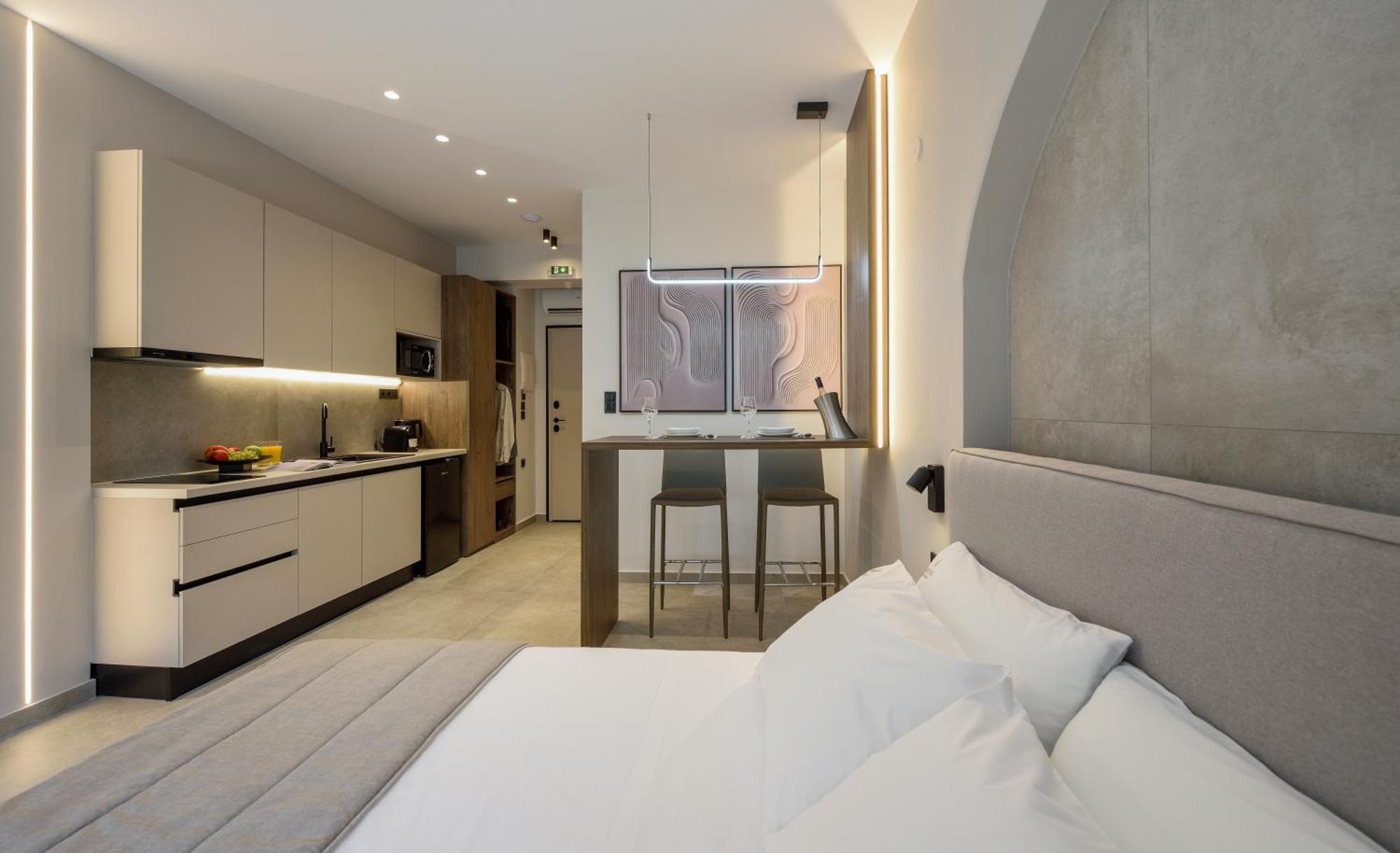 Loena Luxury Suites Thessaloniki Exterior photo