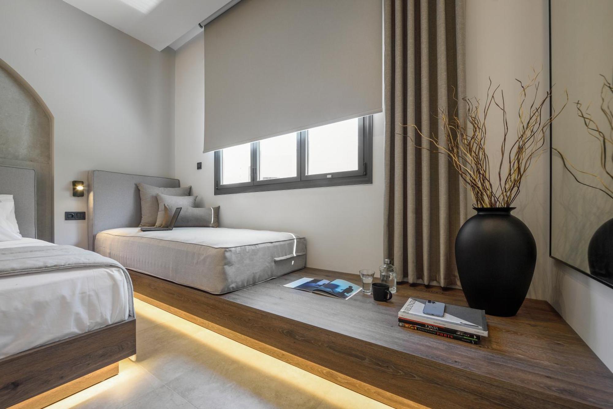 Loena Luxury Suites Thessaloniki Exterior photo